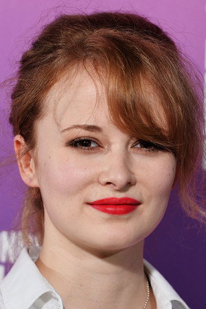 Photo of Shannon Tarbet from the Latest Netflix gallery