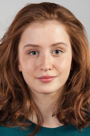 Photo of Julia Batelaan from the Latest Netflix gallery