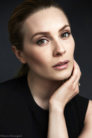 Aliette Opheim photo