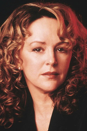 Bonnie Bedelia photo