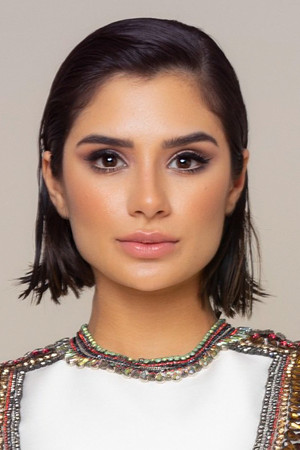 Diane Guerrero photo