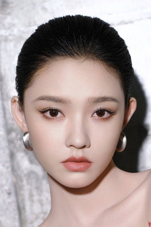 Lin Yun photo