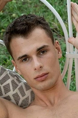 Photo of Chandler Swanson from the Latest Netflix gallery