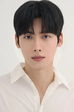 Photo of 김태완 from the Latest Netflix gallery