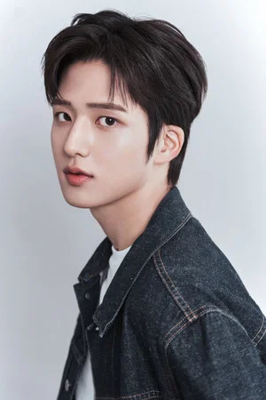 Photo of Cha Kyu-min from the Latest Netflix gallery