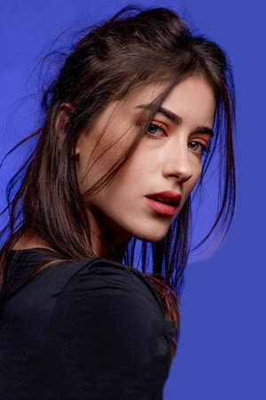 Hazal Kaya photo