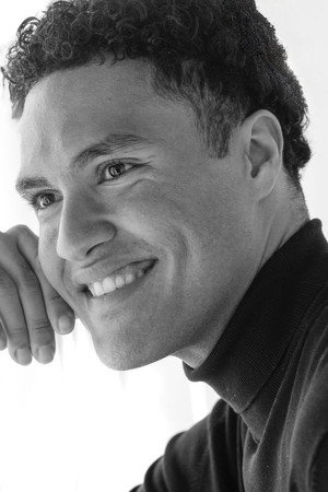 Photo of Jason Guerra from the Latest Netflix gallery
