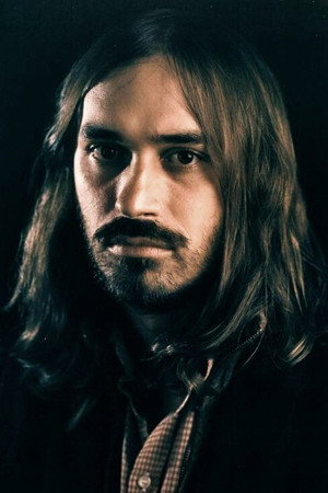 Photo of Matías Piñeiro from the Latest Netflix gallery