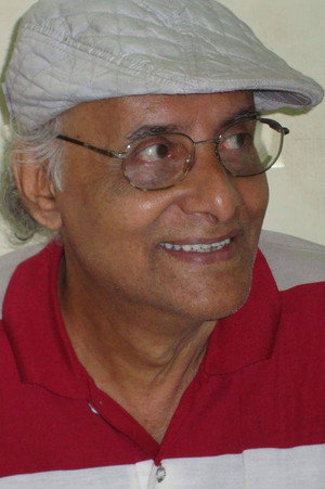 Photo of Paran Banerjee from the Latest Netflix gallery