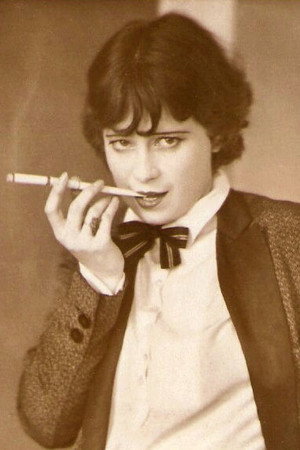 Photo of Valerie Boothby from the Latest Netflix gallery
