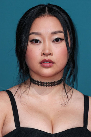 Lana Condor photo