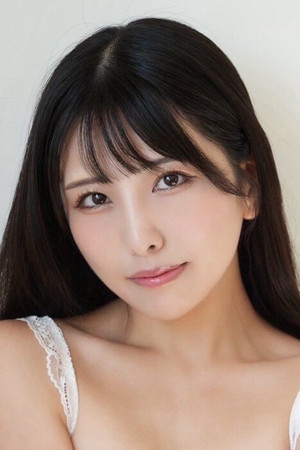 Photo of Shiori Kuraki from the Latest Netflix gallery