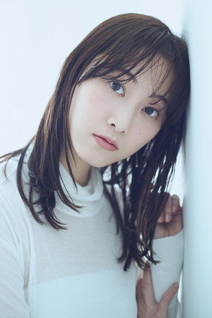 Rena Matsui photo