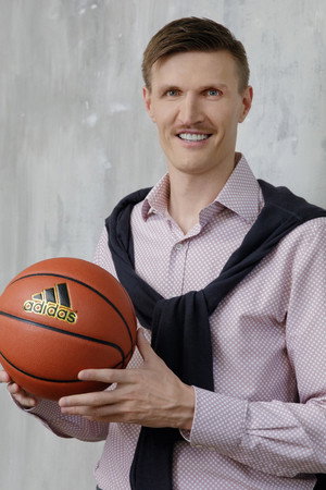 Photo of Andrey Kirilenko from the Latest Netflix gallery