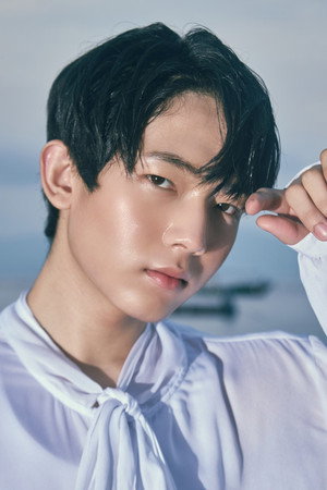 Photo of Jayson Lee from the Latest Netflix gallery