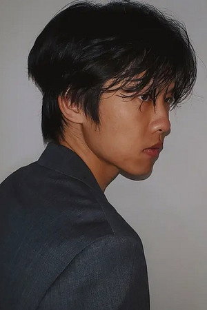 Photo of Song Yuhe from the Latest Netflix gallery