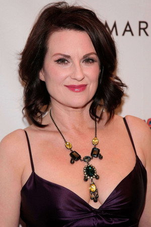 Megan Mullally photo