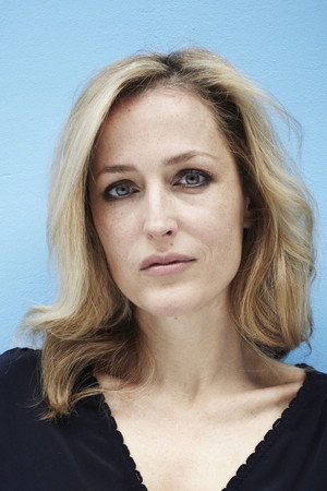Gillian Anderson photo