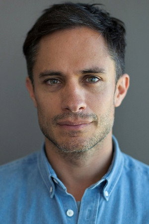Gael García Bernal photo