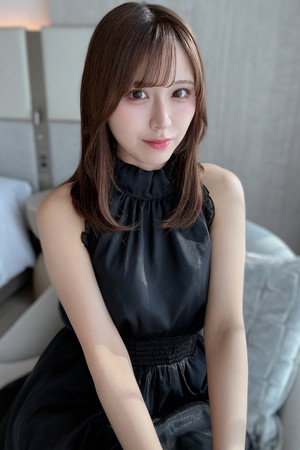 Photo of Rin Seo from the Latest Netflix gallery