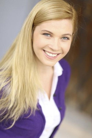 Photo of Lindsay Anne Williams from the Latest Netflix gallery