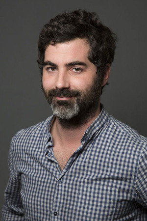 Photo of Frank Bellocq from the Latest Netflix gallery
