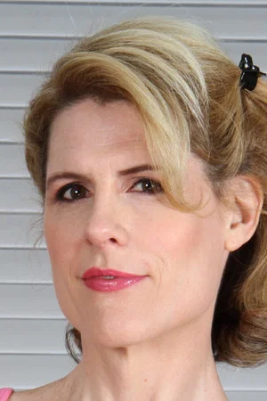 Photo of Delia DeLions from the Latest Netflix gallery