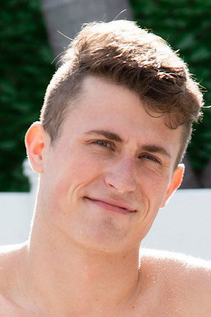 Photo of Kam Stone from the Latest Netflix gallery