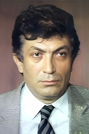 Photo of Aydın Haberdar from the Latest Netflix gallery