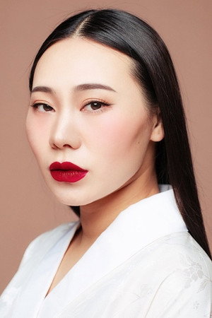 Photo of Yang Ge from the Latest Netflix gallery