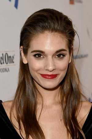Photo of Caitlin Stasey from the Latest Netflix gallery