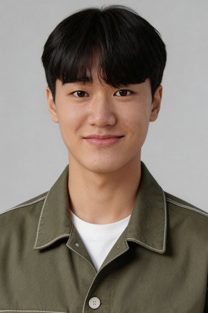 Photo of Ahn Hyo-jun from the Latest Netflix gallery