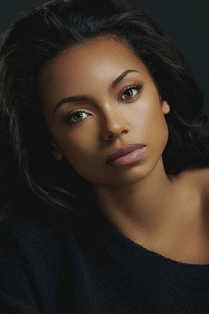 Logan Browning photo