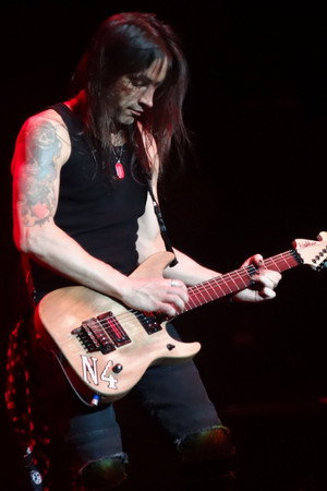 Photo of Nuno Bettencourt from the Latest Netflix gallery