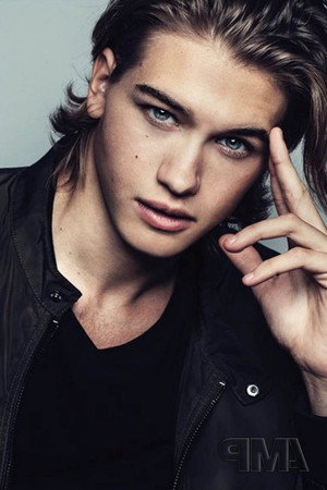 Photo of Cameron Geddes from the Latest Netflix gallery