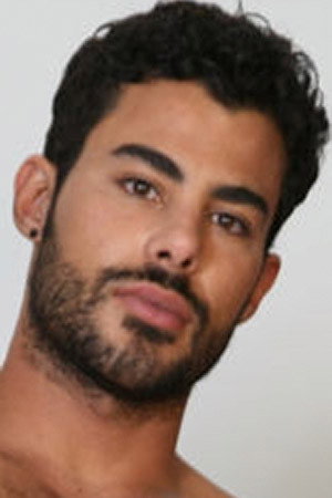 Photo of Jared Aquila from the Latest Netflix gallery