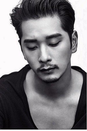 Hwang Chan-seong photo