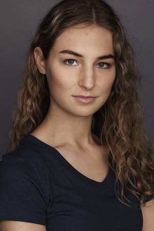 Photo of Kimre Viviers from the Latest Netflix gallery