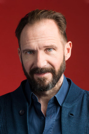 Ralph Fiennes photo