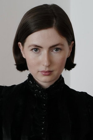 Photo of Grace Truly from the Latest Netflix gallery