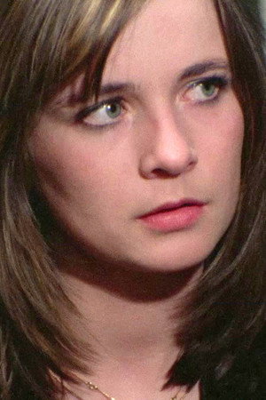 Photo of Leonora Fani from the Latest Netflix gallery