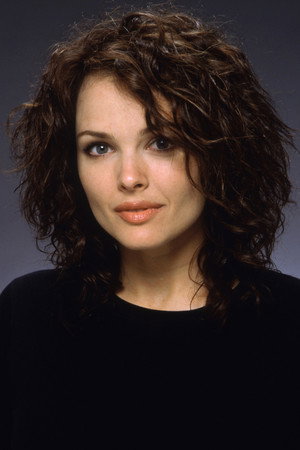 Dina Meyer photo