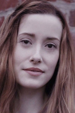 Photo of Wyn Reed from the Latest Netflix gallery