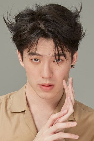 Chayapat Kongsub photo