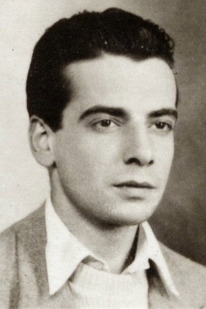 Photo of Carlos de Oliveira from the Latest Netflix gallery