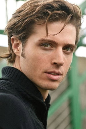 Photo of Brock Kelly from the Latest Netflix gallery