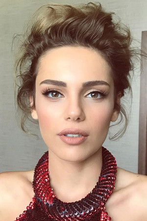 Yağmur Tanrısevsin photo