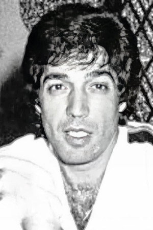 Photo of Cacho Castaña from the Latest Netflix gallery