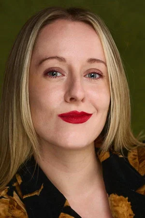 Photo of Emma Barbara from the Latest Netflix gallery
