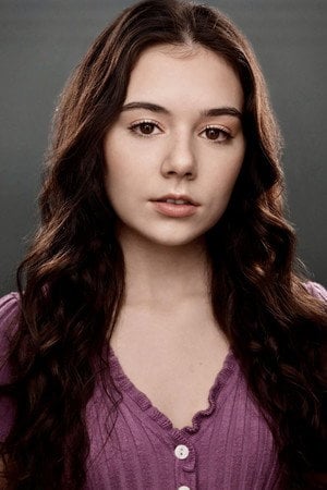 Photo of Julia Antonelli from the Latest Netflix gallery